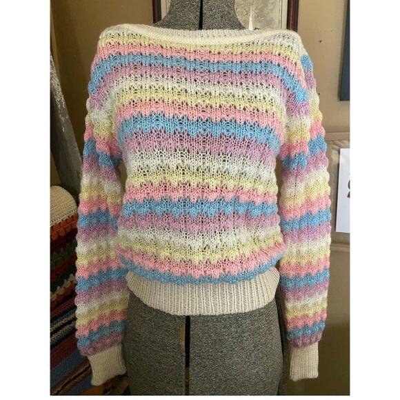 Size XS-S//Vintage 80s Cotton Candy Pastel Cloud Sweater - Picture 1 of 3